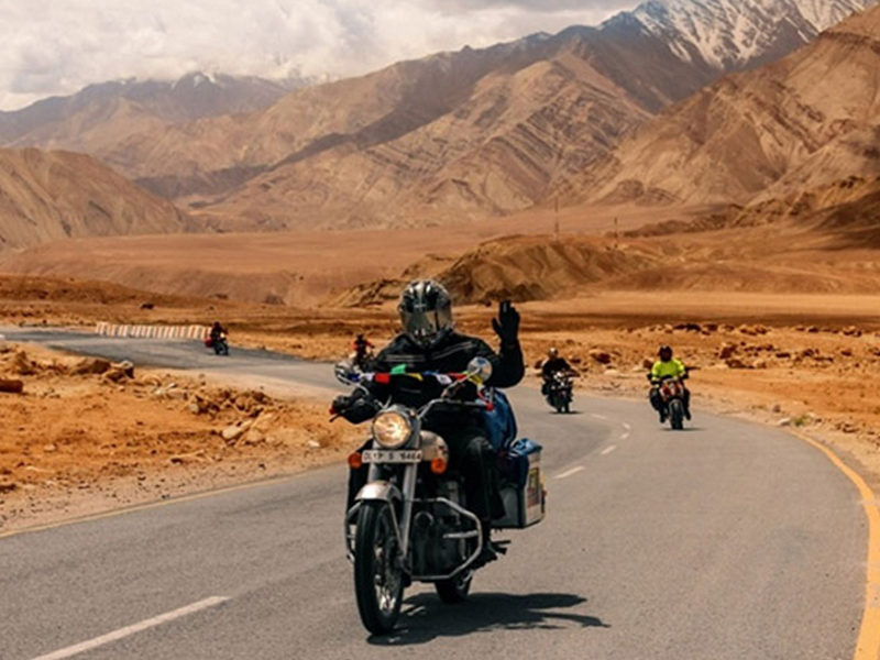 Discover Ladakh by Motor Bike